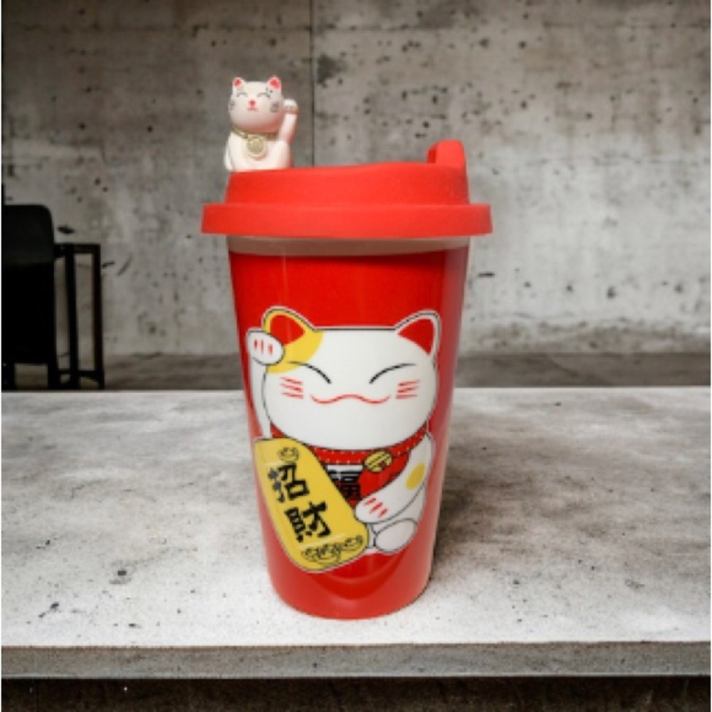 Lucky cat travel mug red unused gift